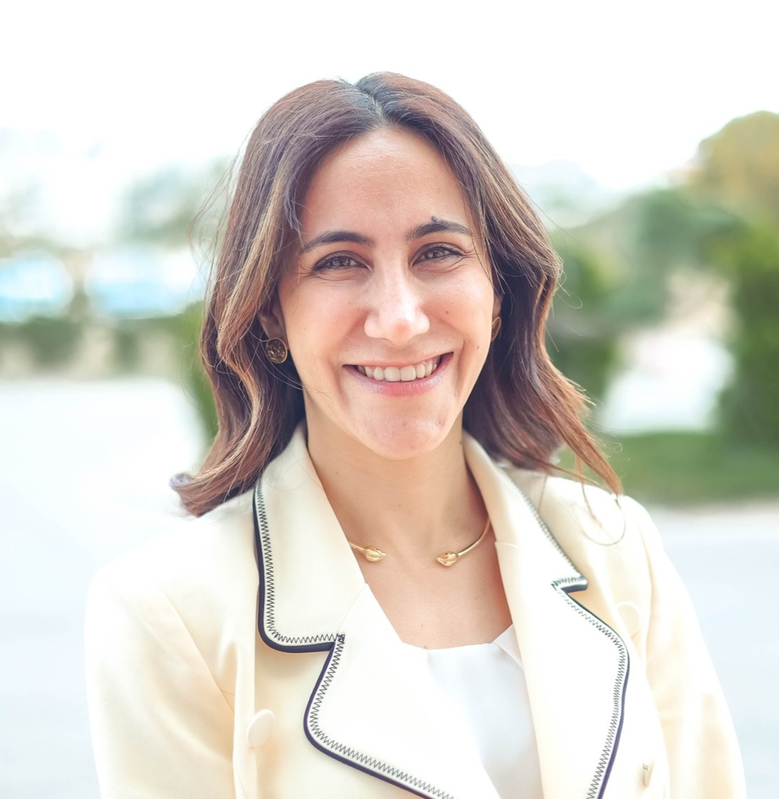 Dr. Mona Demaidi